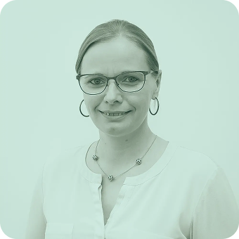 Mitarbeiterin in der Verwaltung von Numerobis Sabine Burgstaller